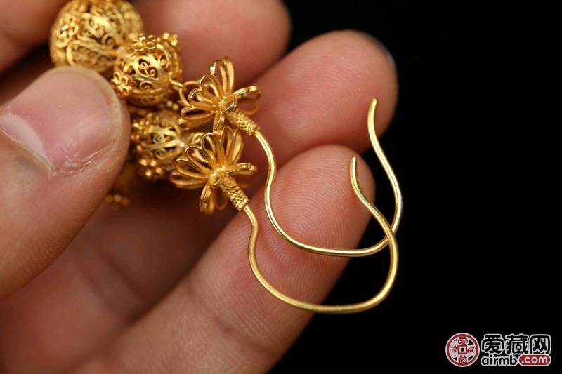 收藏精品！清 银鎏金花丝葫芦耳
