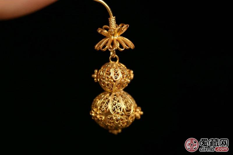 收藏精品！清 银鎏金花丝葫芦耳