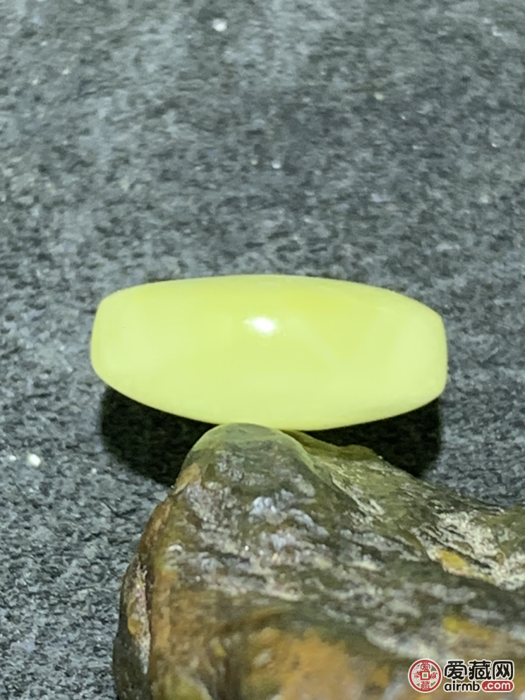 天然鸡油黄白花蜜平安扣一个！点