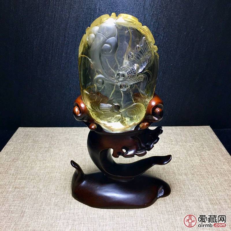 *黄水晶金鱼?摆件?精致雕湛、
