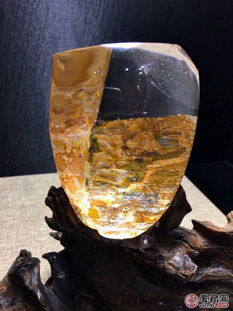 *黄胶花发晶共生原石水晶聚宝盆