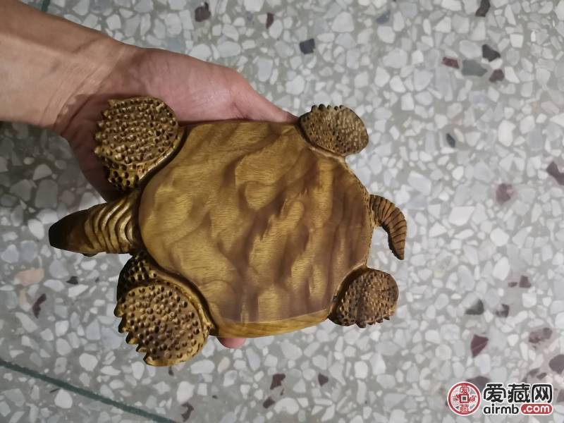 金丝楠木金钱龟富甲一方小叶桢楠