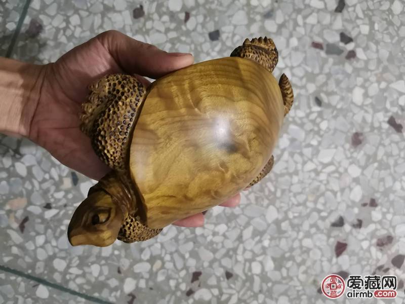 金丝楠木金钱龟富甲一方小叶桢楠