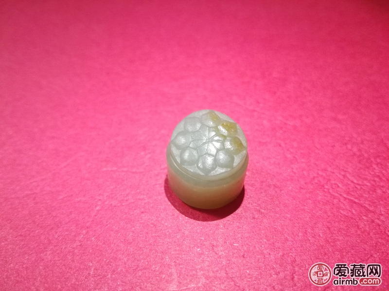 和田玉碧玉闲章\n籽料带皮\n