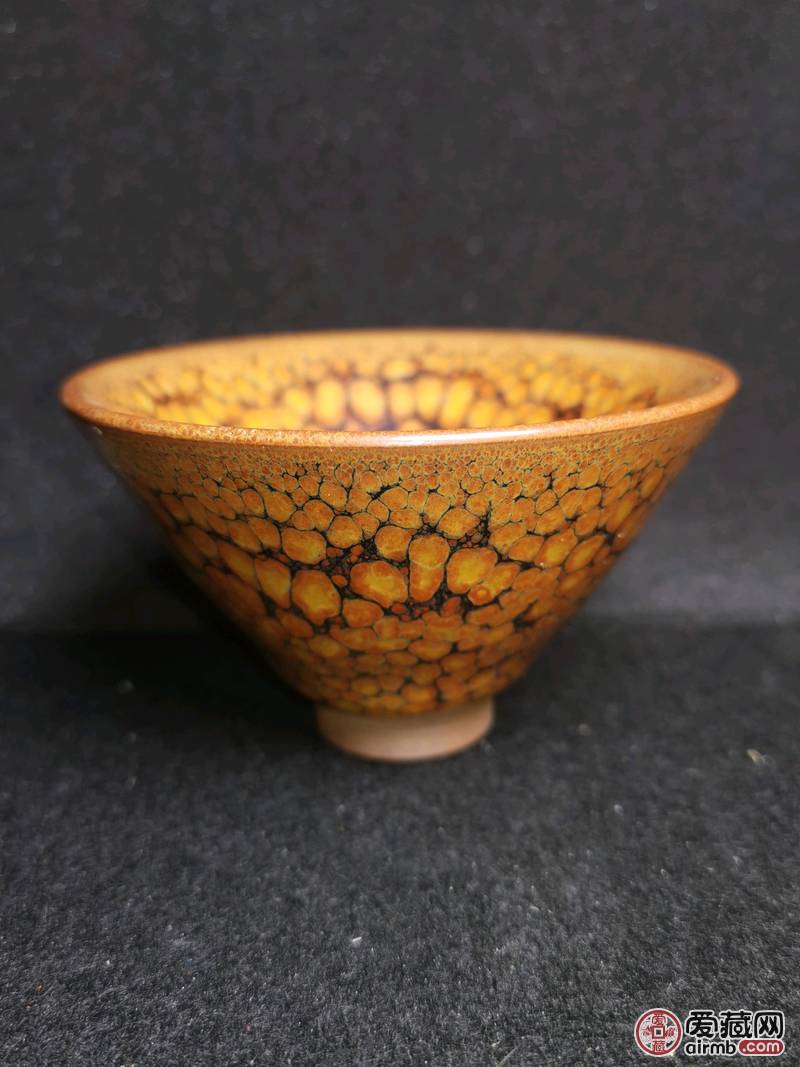 【品名】黄鹧鸪\n【作家】连宏