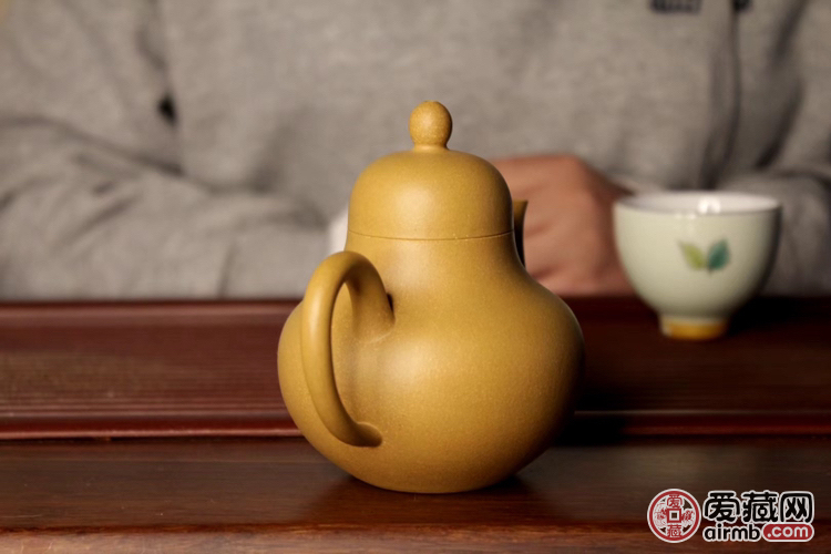宜兴紫砂壶原矿段泥纯手工思亭