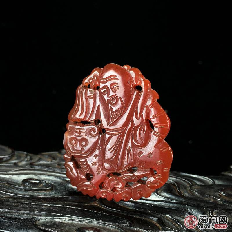 天然红玛瑙镂雕福寿如意人物玉珮