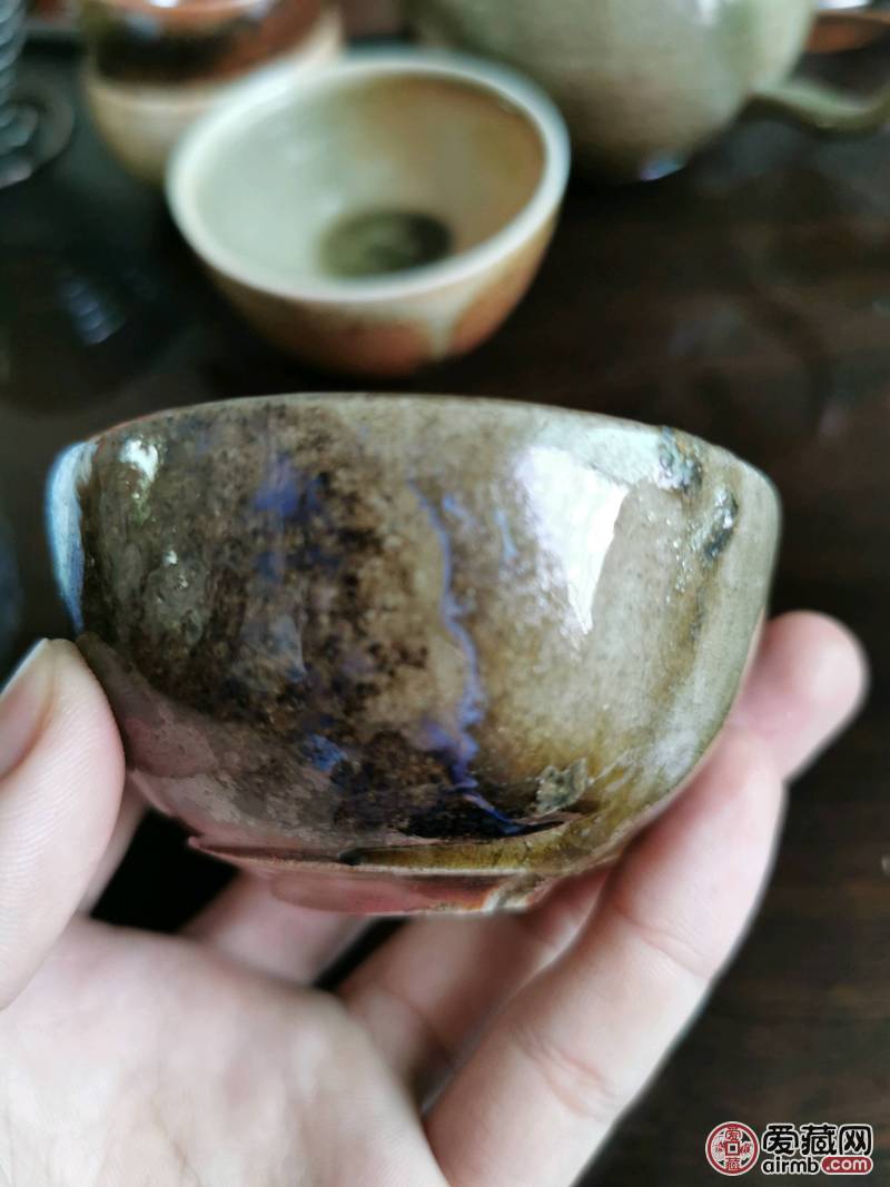 柴烧陶瓷杯。（窑宝级别。杯口有