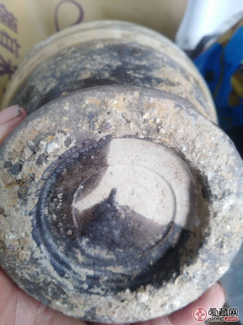 老师帮我看看真的假的？价格多少