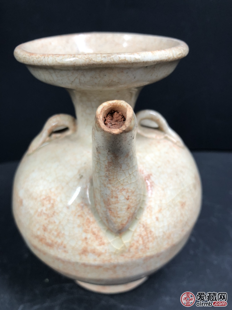 宋代繁昌窑壶，如图，高13厘米
