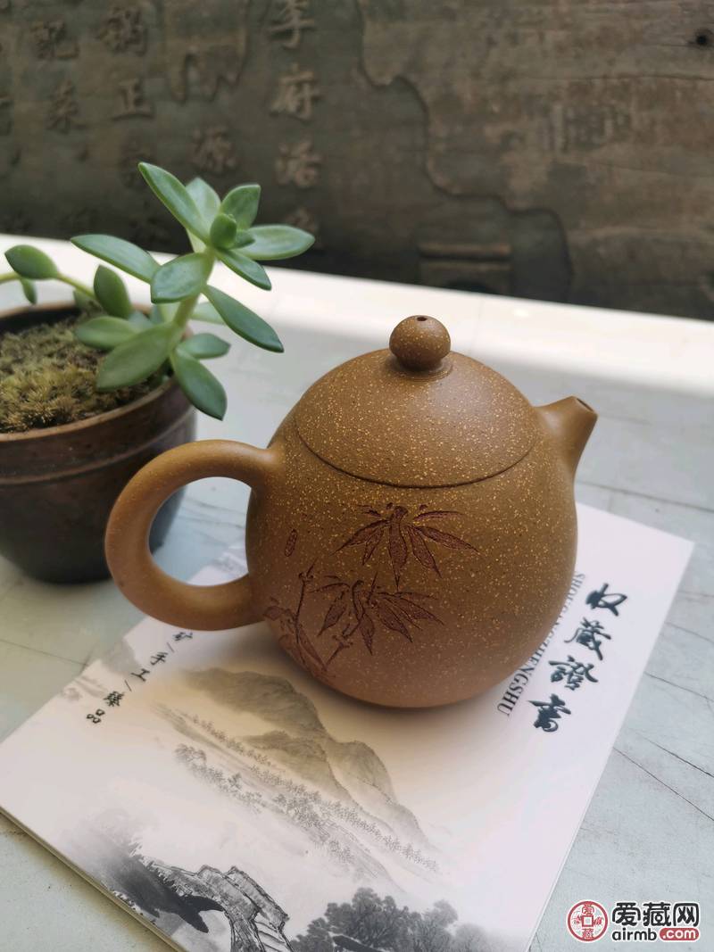 【品名】龙蛋壶\n【材质】原矿
