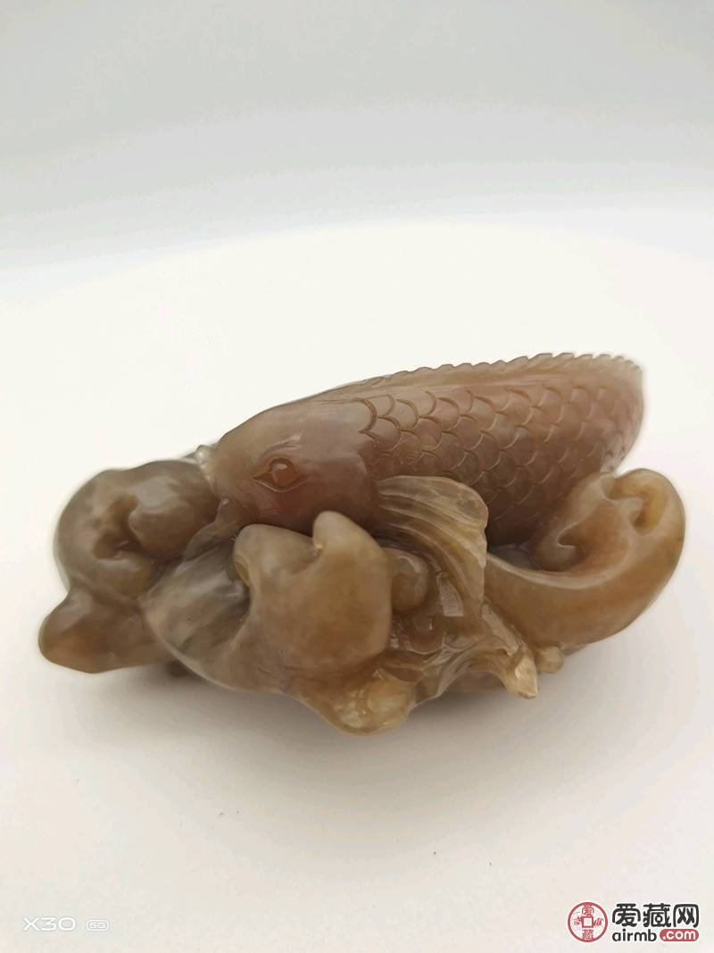 巴林冻石   如鱼得水  寓意