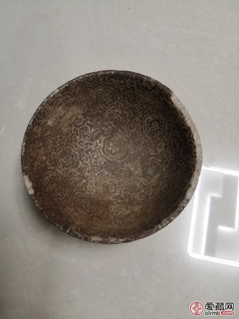 乾隆汉白玉碗，物品是真的，就是
