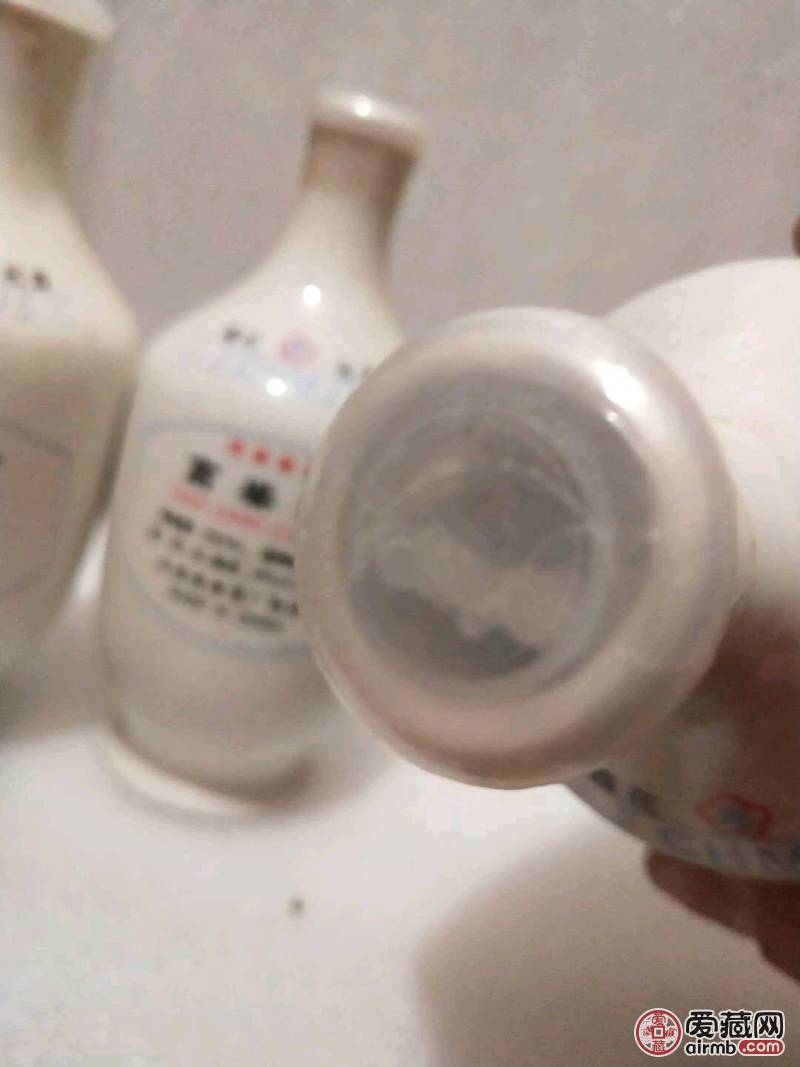 山东地方酒半斤装49度高粱酒一