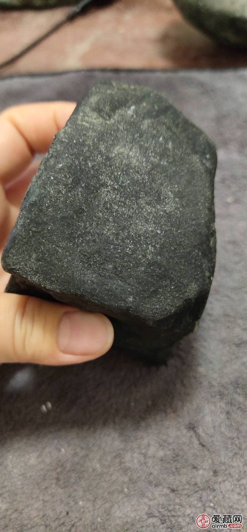 缅甸翡翠原石760克，宝贝皮壳