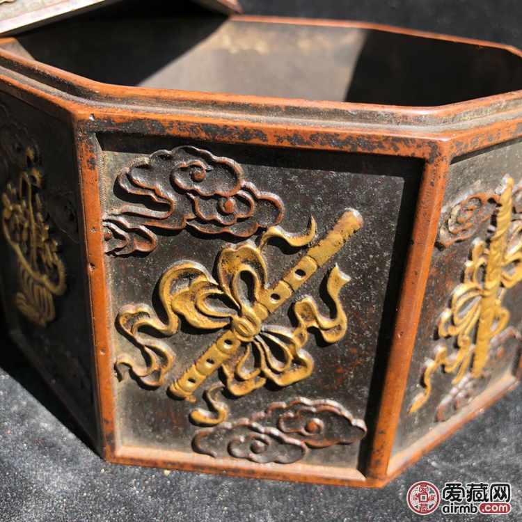 香炉