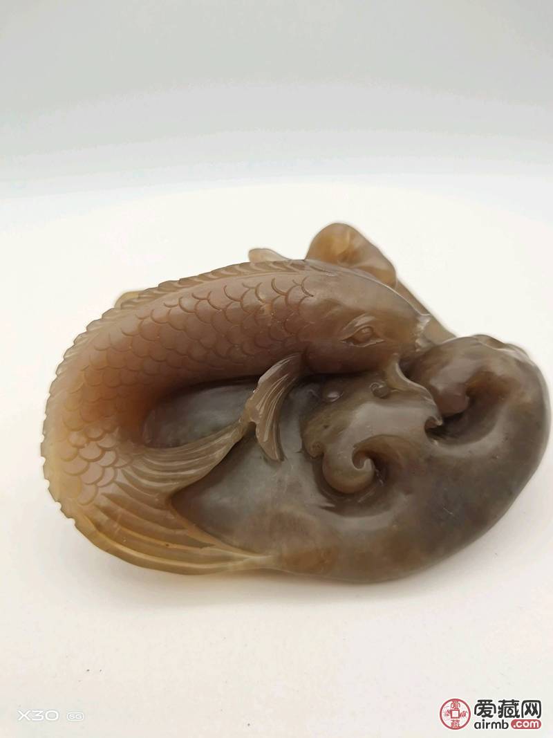 巴林冻石   如鱼得水  寓意
