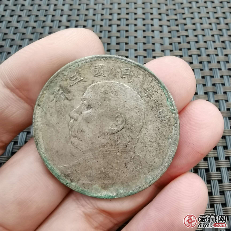 请专家鉴定真假