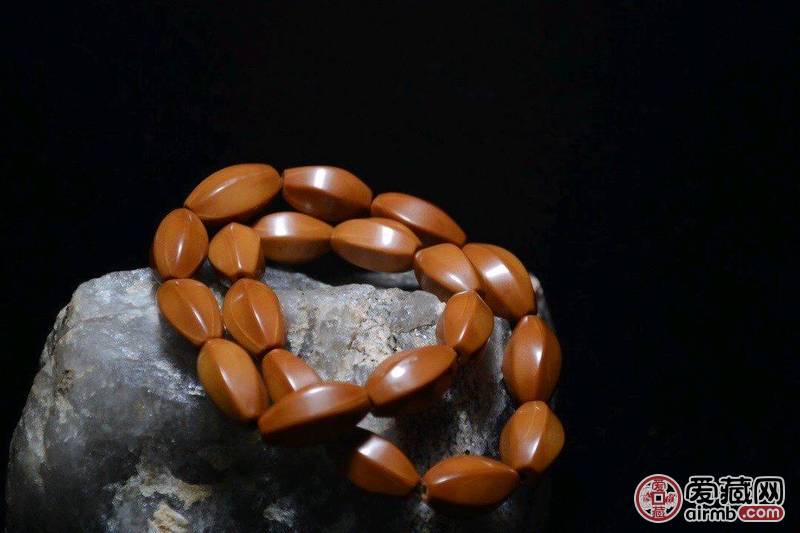 【品名】【六棱核】橄榄核雕手串