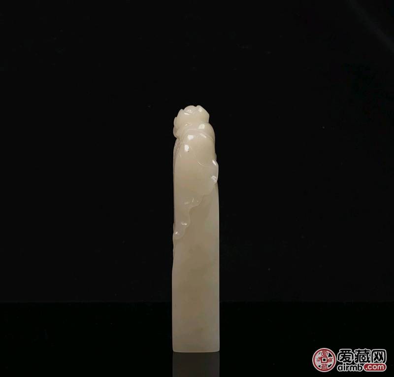精品寿山老性芙蓉荷花印钮，石头