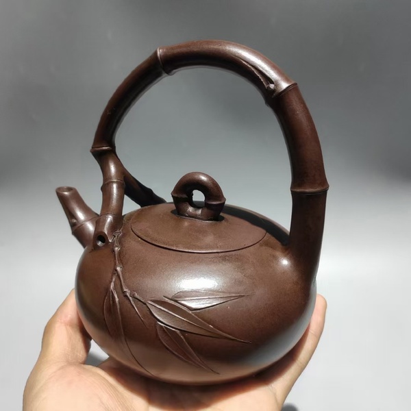 宜兴紫砂壶高建芳制老紫泥竹节提梁壶容量3