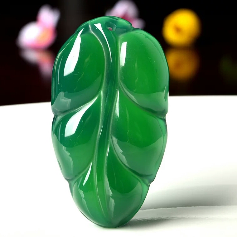 绿色玛瑙树叶碧绿玉髓金枝玉叶吊