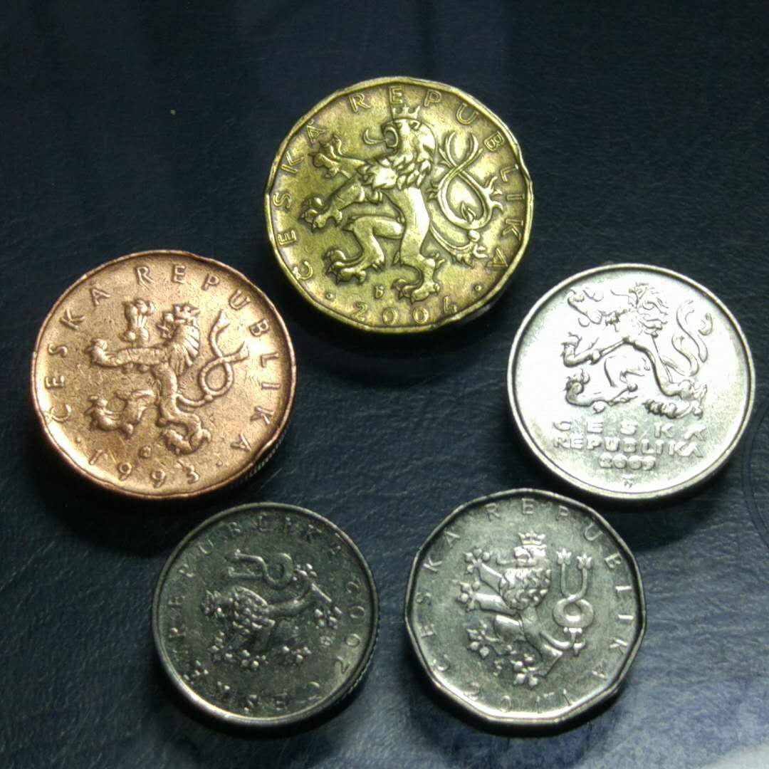 稀少捷克硬币一套5枚,含高值十
