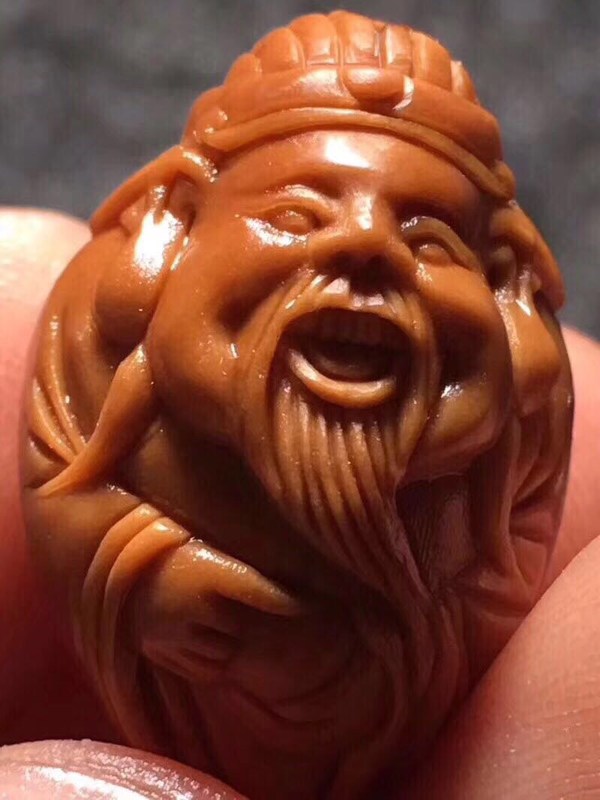 苏工精品橄榄核纯手工雕刻名家齐飞得力之作带收