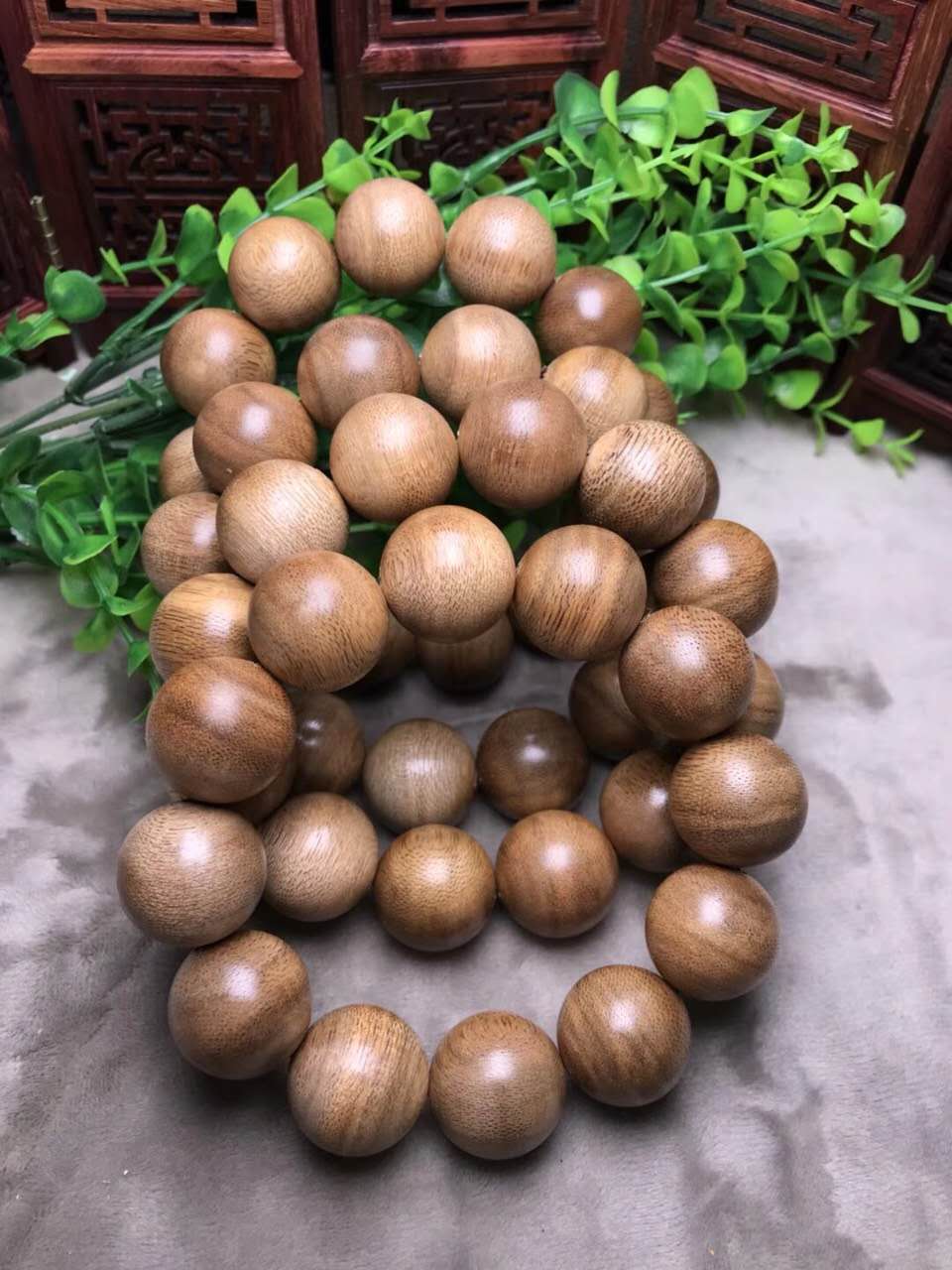 越南芽庄黄奇楠沉香规格20cmx12粒甜香