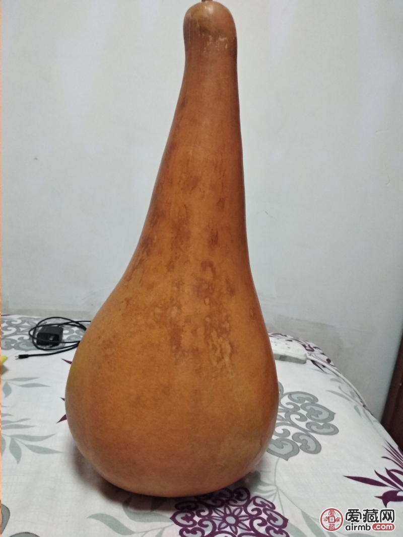 大油锤葫芦一个,高55厘米左右