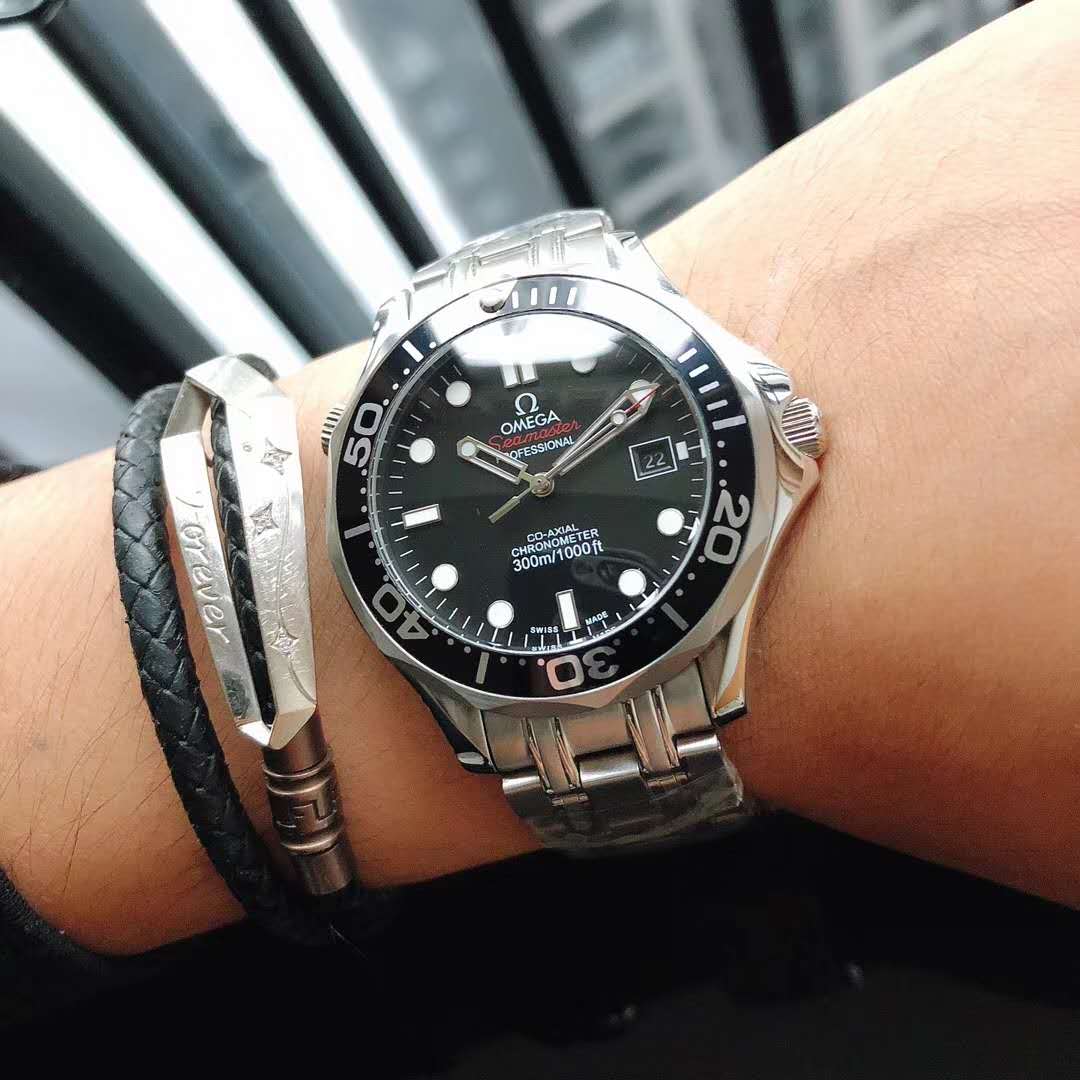 欧米茄-omega 海马007系列男士时尚腕表表壳:316精钢(做工优质)表带