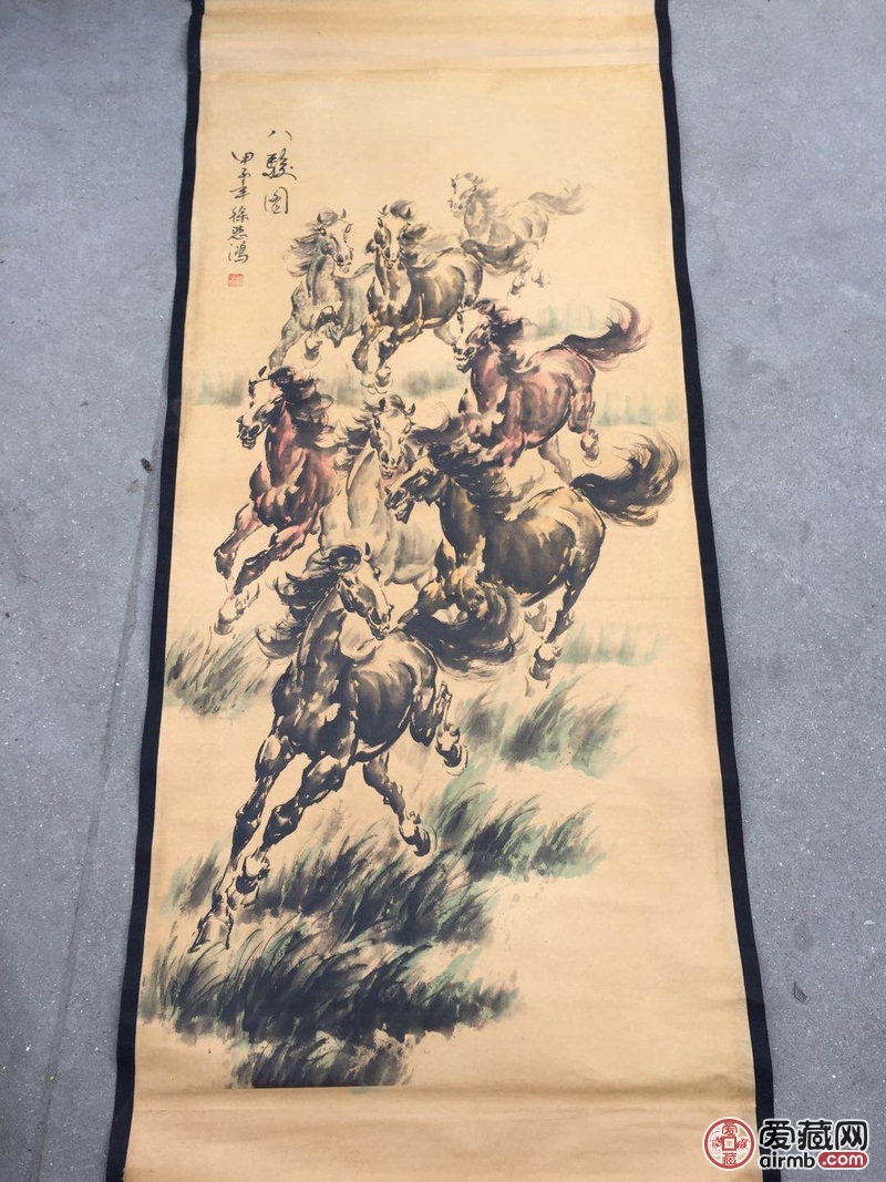 徐悲鸿《八骏图》牛皮纸卷轴挂画