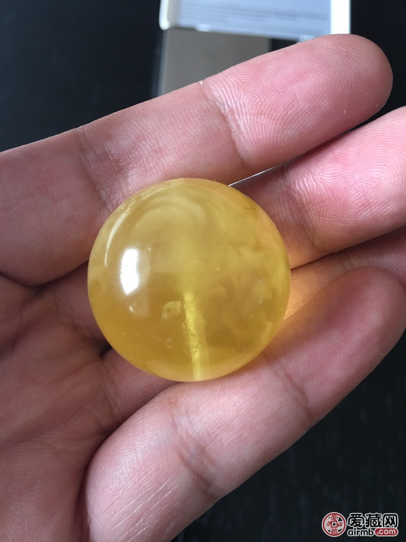 飘花蜜蜡大单珠! 直径30 的