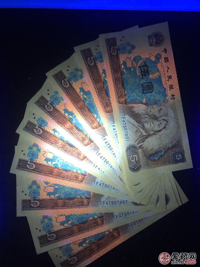 805荧光新贵多彩松鹤,此贴为