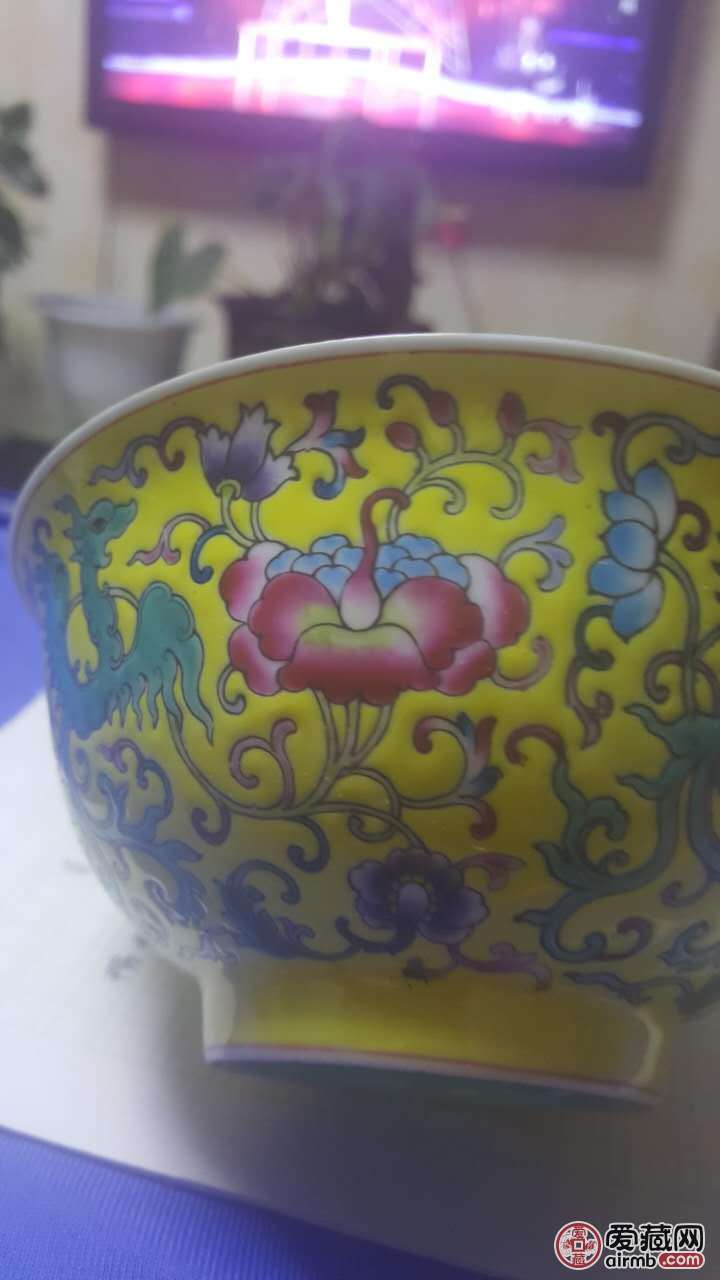 雍正珐琅彩碗