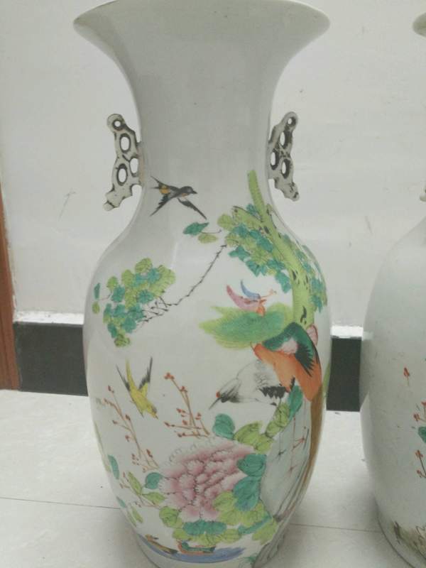 民国五伦图粉彩大花瓶一对包老民国少见画片