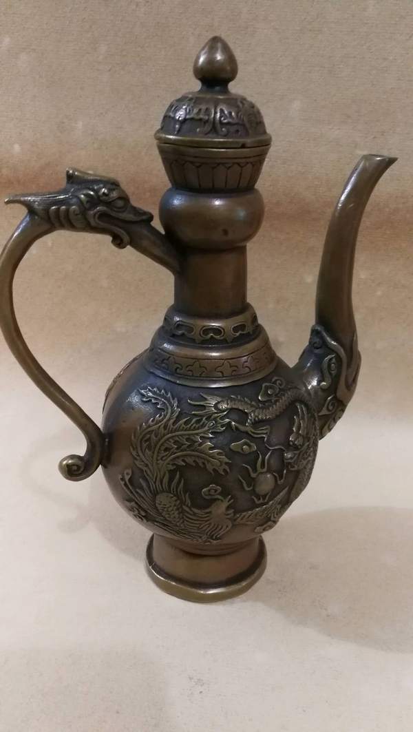 实物珍藏民间收藏铜器龙凤呈祥酒壶保存完好