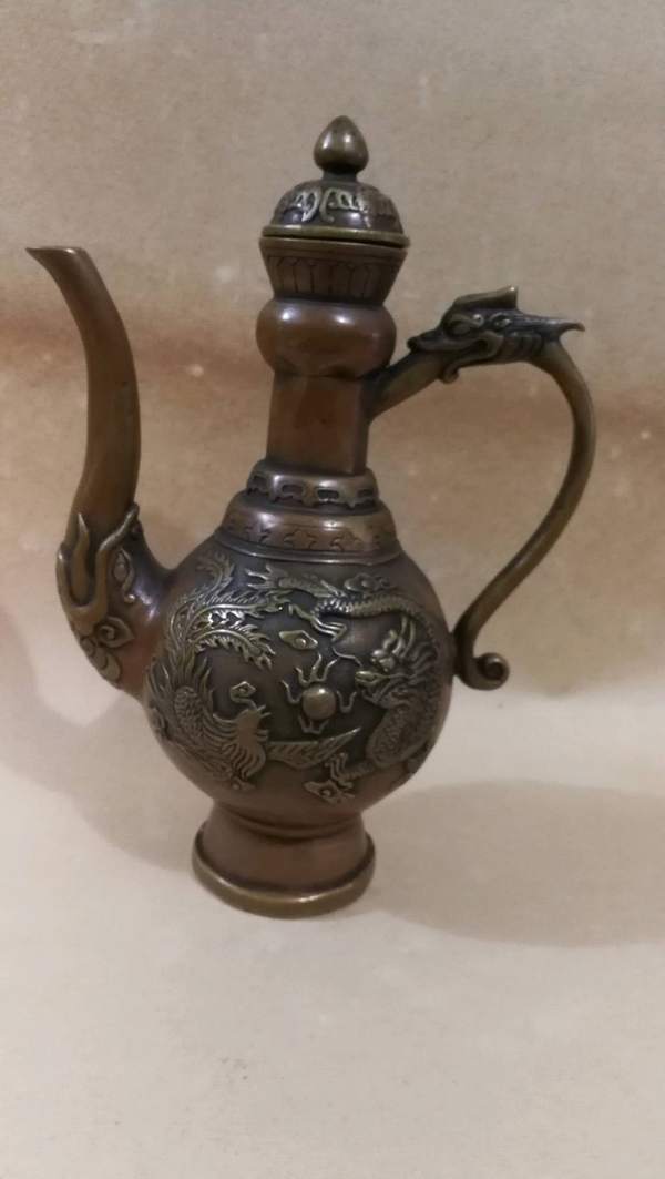 实物珍藏民间收藏铜器龙凤呈祥酒壶保存完好