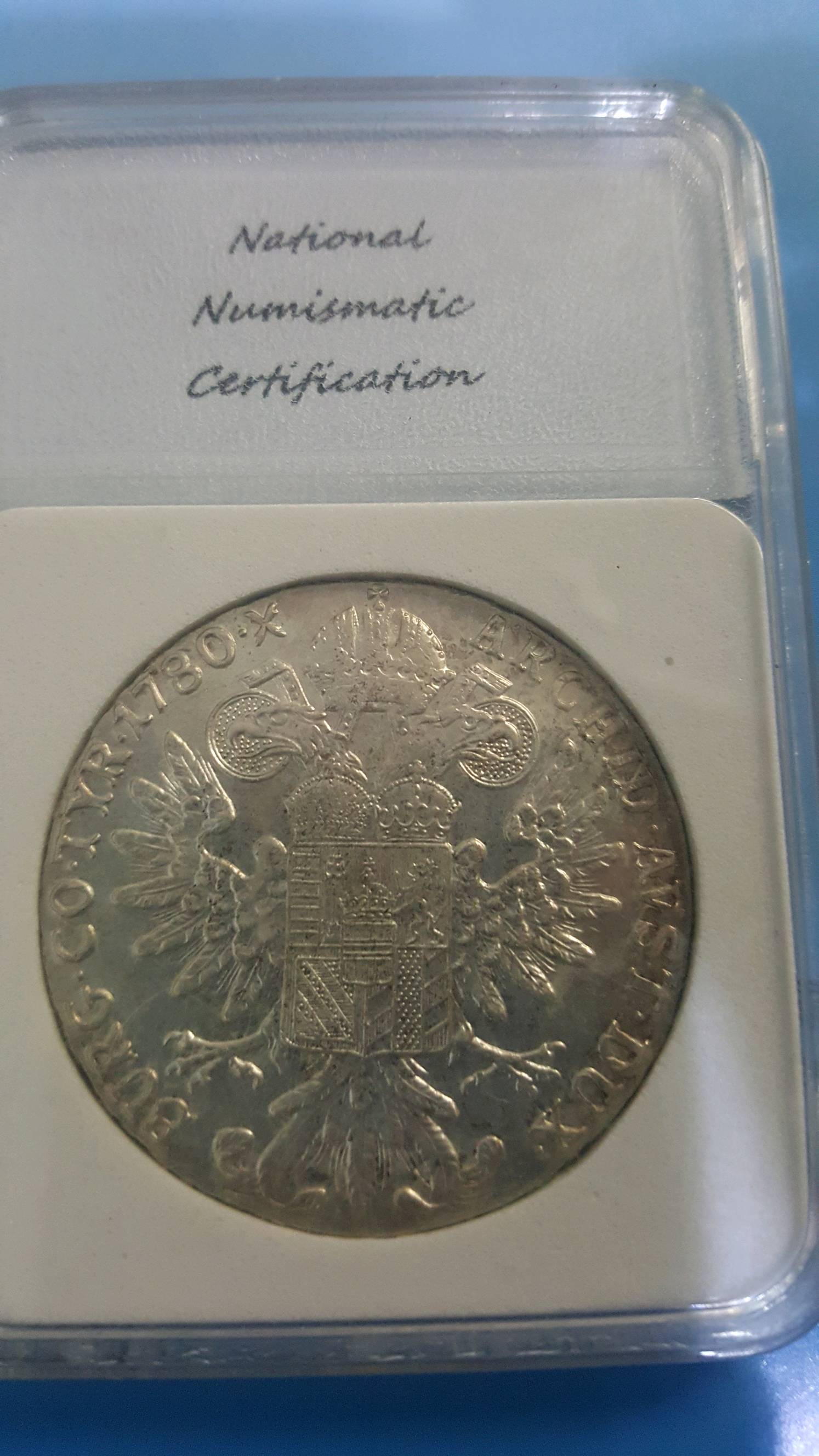 匈牙利大奶妈银币.