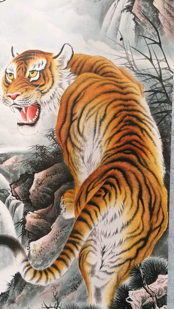 上山虎四尺精工手绘作品尺寸16973厘