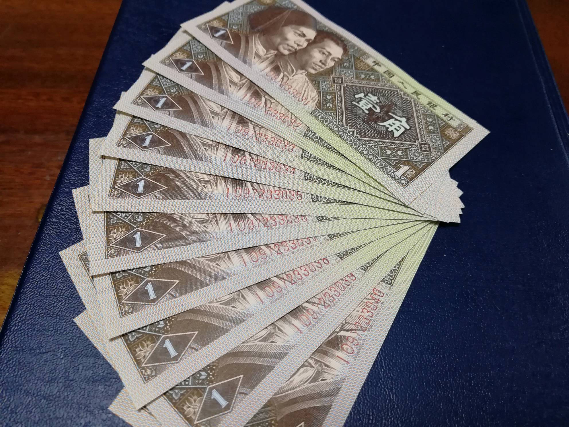 0元起拍,31/40标十,一组