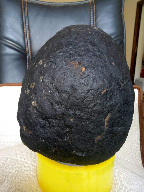 俄罗斯石陨石弱磁性760千克赠送鉴定数据资源