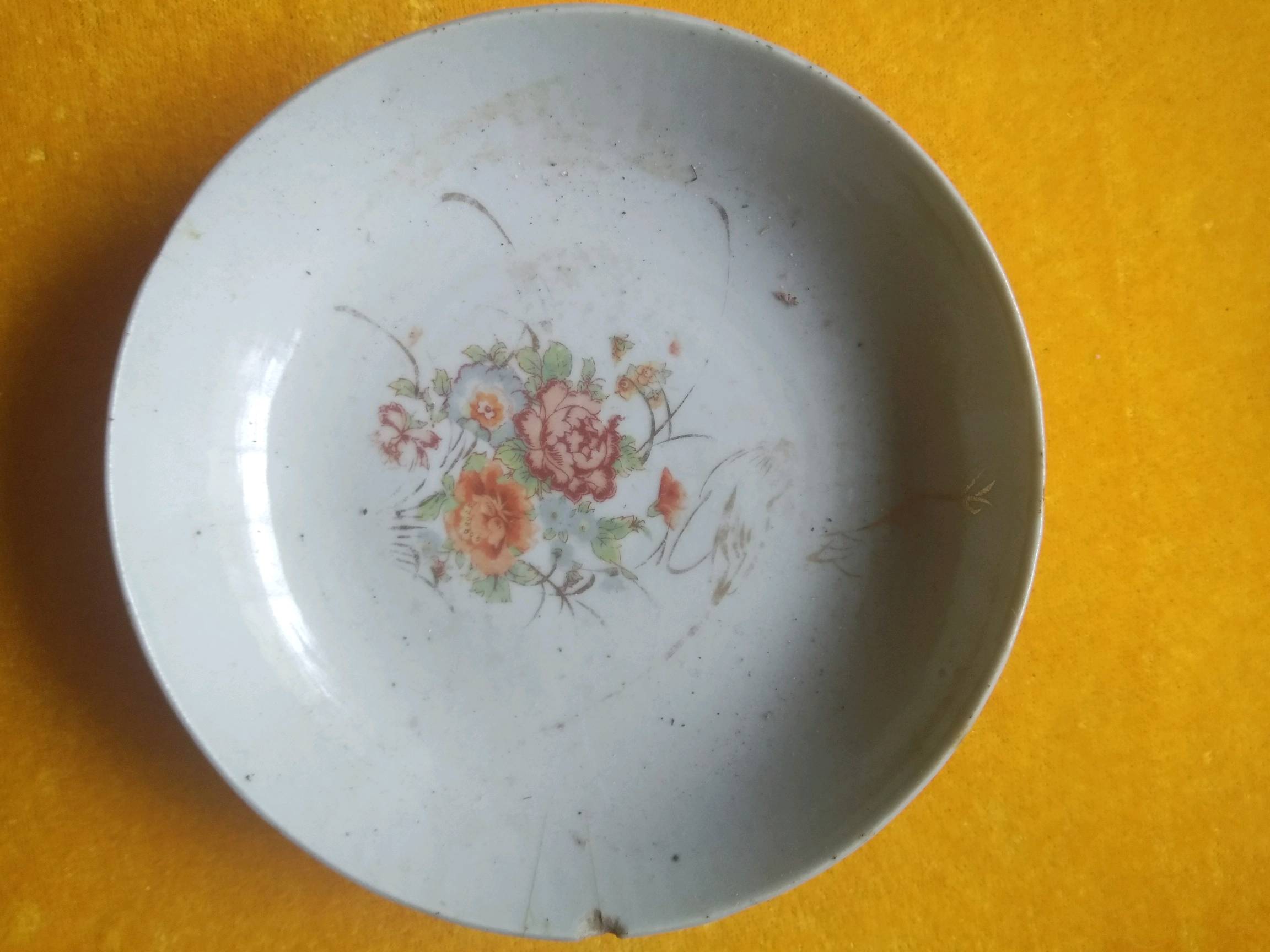 老盘子一个,包真包老,品相大小