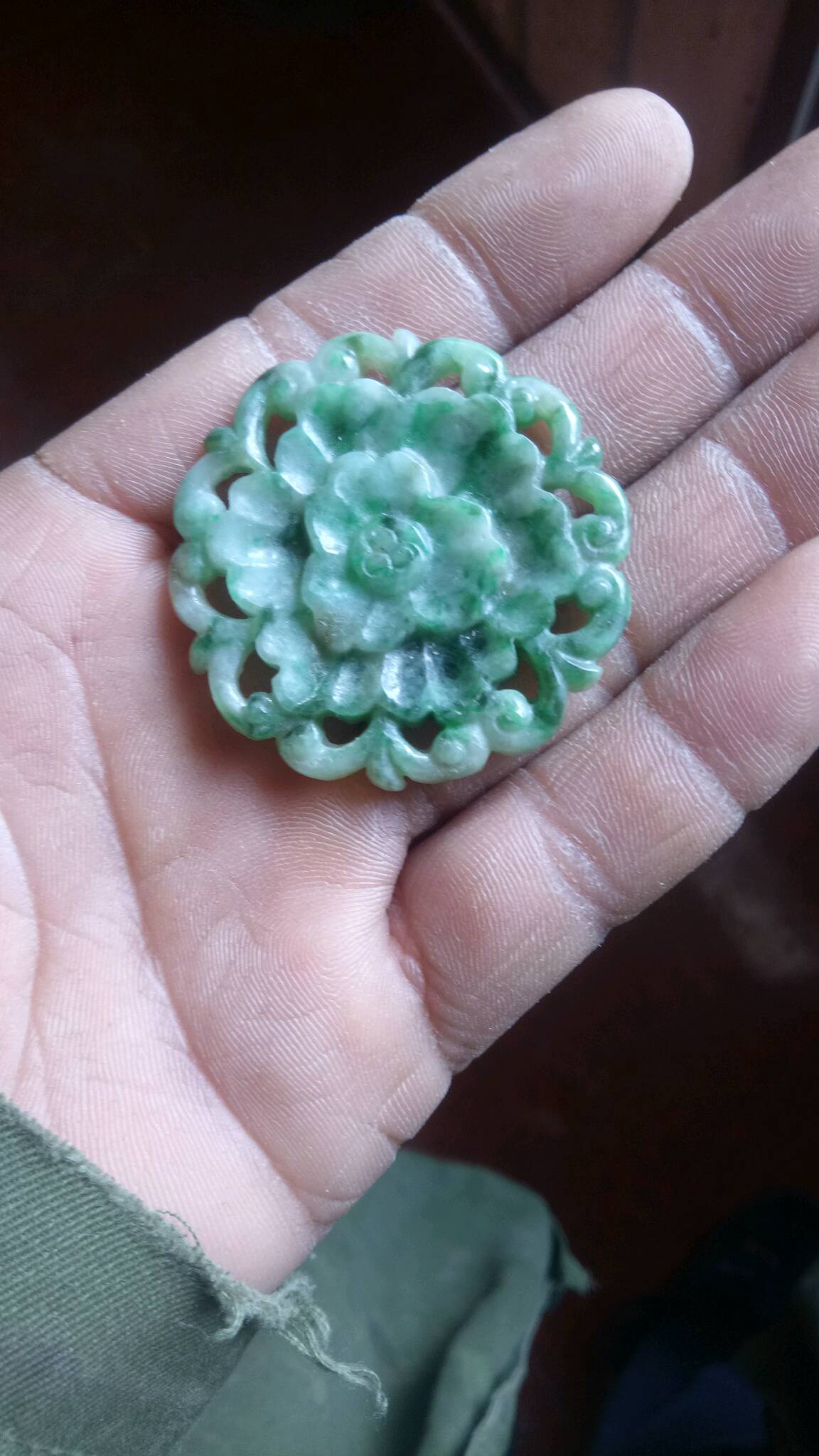 老翡翠花牌.直径3.6.完美品