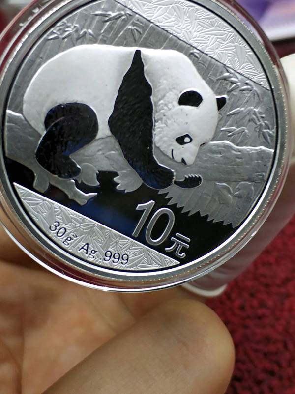 2016年熊猫银币纯银30克