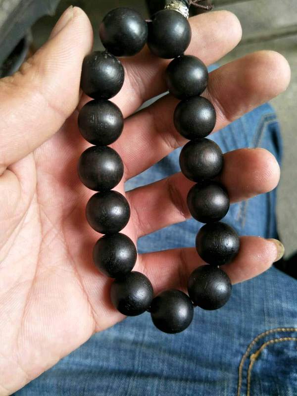 0起拍清代小叶紫檀佛珠,1.8,佛头配新的,东西包