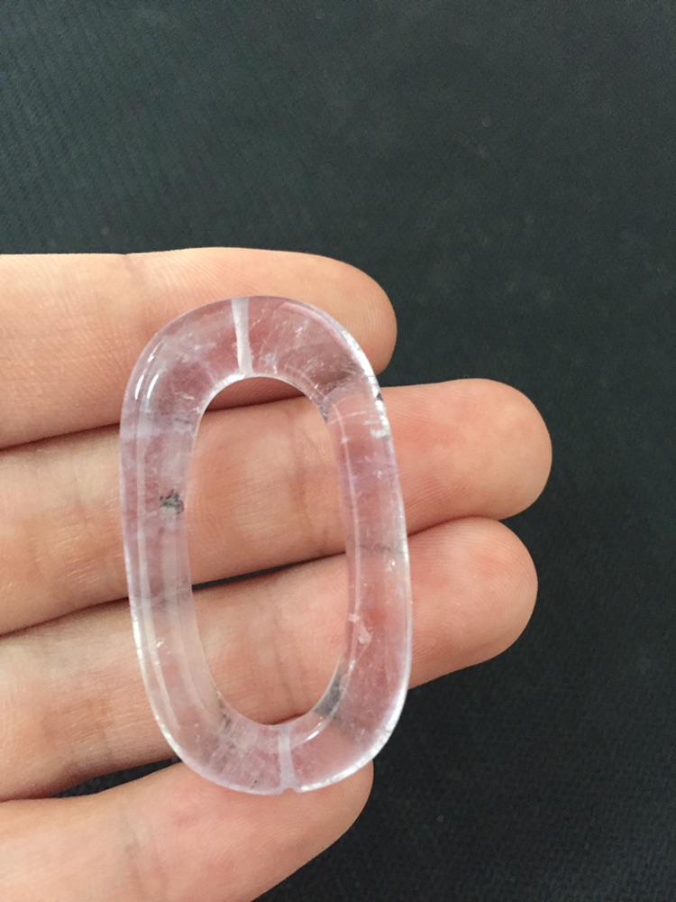 民国紫水晶袈裟环一个 长4厘米