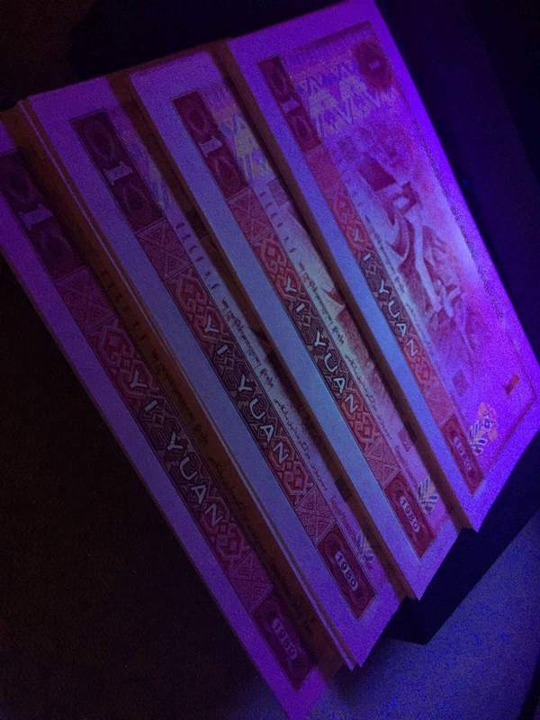 百连无补,801红幽灵与902绿幽灵并称"红绿双雄",只有5个冠号,比绿902