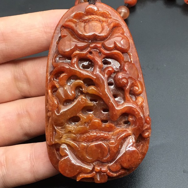 藏品展示翡翠a货天然红翡  红翡花开富贵  红翡花开