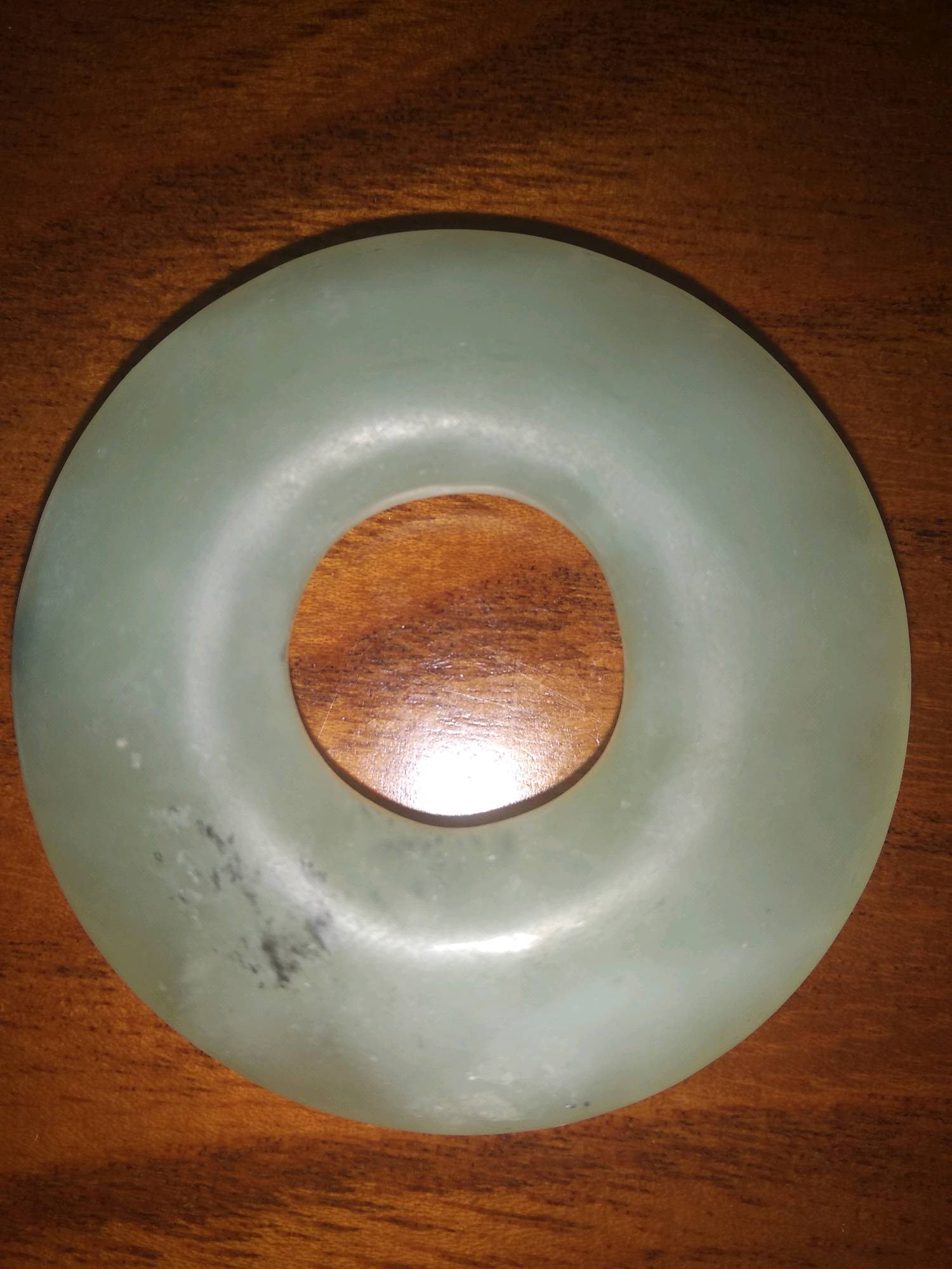 老玉伽莎扣藏品:玉质温润,色泽